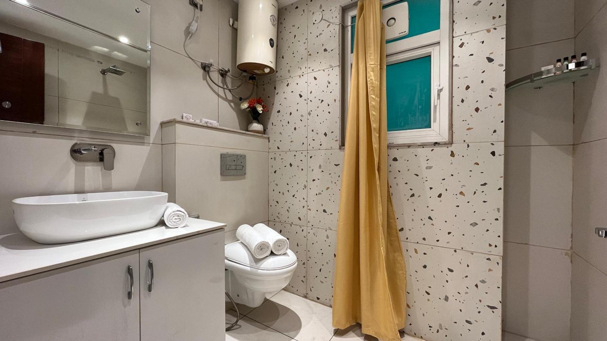 Zen Suites Gurgaon - Luxe Stays Collection Exterior photo